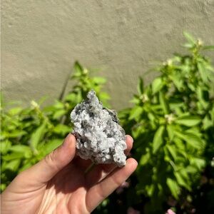 Small Quartz Crystal Cluster